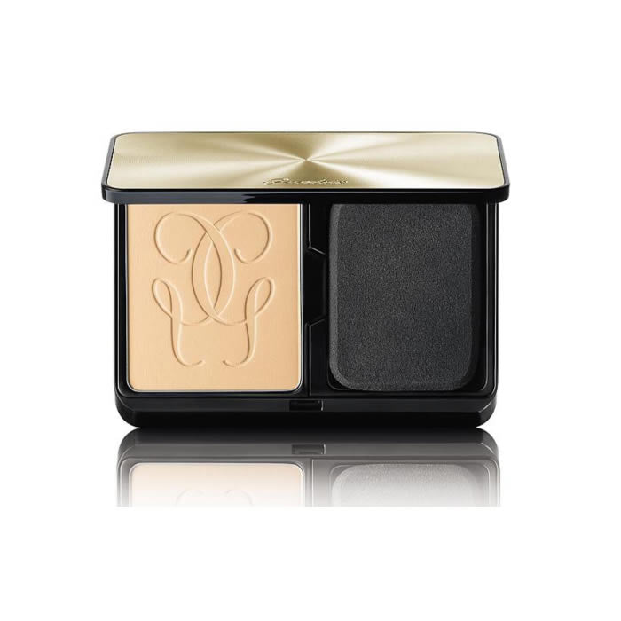 Lingerie De Peau Compact 01N Very Light Mat Alive Buildable Compact Powder Foundation Spf 15 8.5 Gr * D1